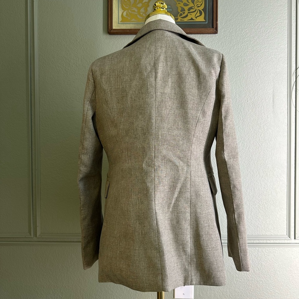 Han Queen Women’s Three Piece Suit - MEDIUM - Picture 2 of 16